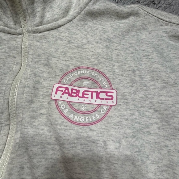 Fabletics Sweatshirt Womens Medium Pullover California Ski Club Loungewear Gym - Picture 2 of 4